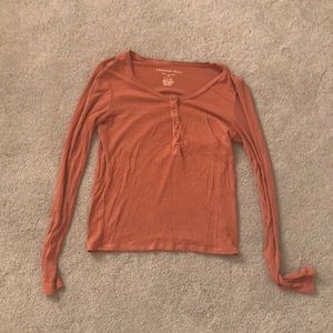 salmon american eagle shirt